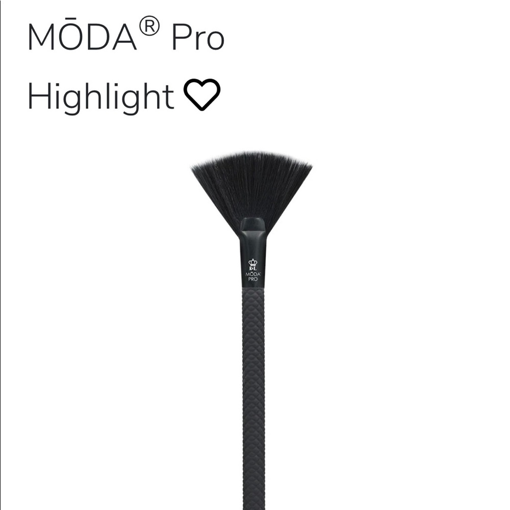 Moda International Highlight Brush